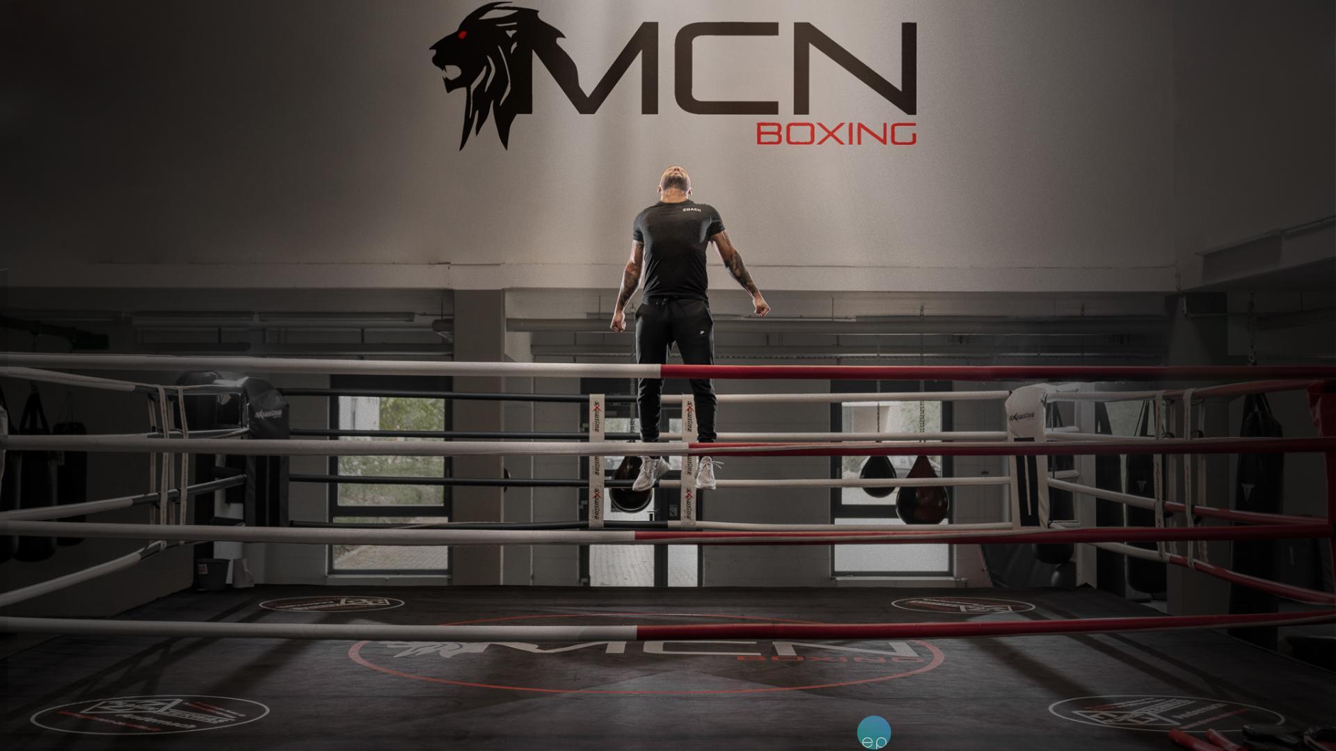 MCN-Boxing-Levitation